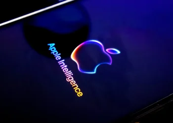 Apple Sued Over Allegedly Misleading AI Feature Claims