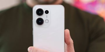 Oppo Reno13 Review: Introduction and Unboxing