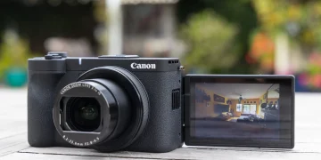 canon powershot v1 review compact camera