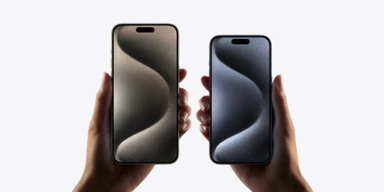 iPhone 17 Rumored to Get Bigger Screen, Same Specs