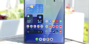 Galaxy Z Fold7 Review: Samsung’s Premium Foldable Returns