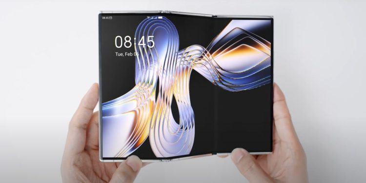Tecno Unveils Phantom Ultimate G Fold Concept Ahead of Unpacked