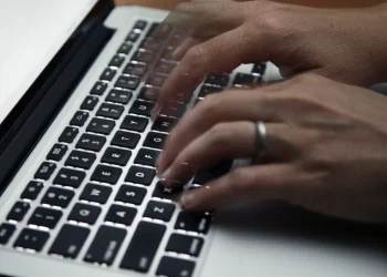 How to Clean Keyboard, Earbuds & Screen Grime