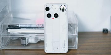 Nothing Phone 3 Review: Not Quite a Flagship