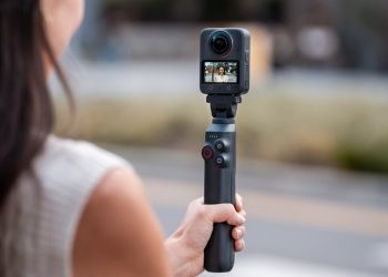 Osmo 360 Camera Offers 8K Recording and Built-In Storage