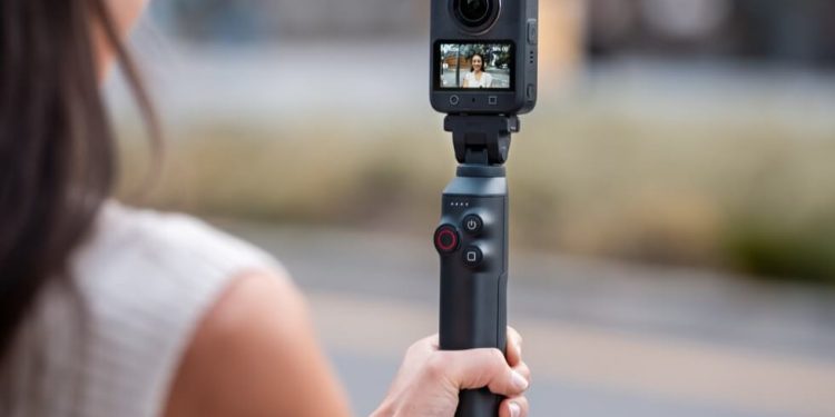 Osmo 360 Camera Offers 8K Recording and Built-In Storage