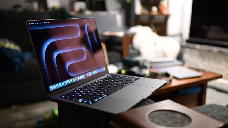 M5 MacBook Pro deals