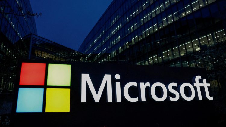Microsoft reshuffle
